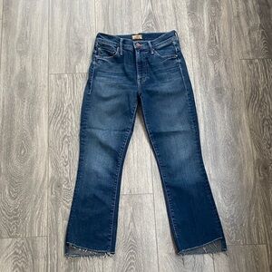 MOTHER - The Insider Crop Step Fray Straight Leg Jeans in Dark Wash - Size 25